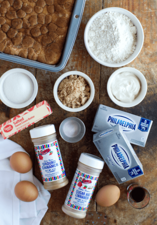 Snickerdoodle Cheesecake Bars